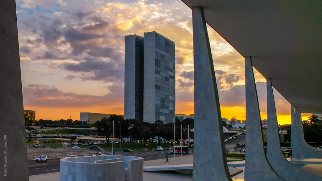 Em choque com Congresso, governo busca meio termo na desoneração – Meio